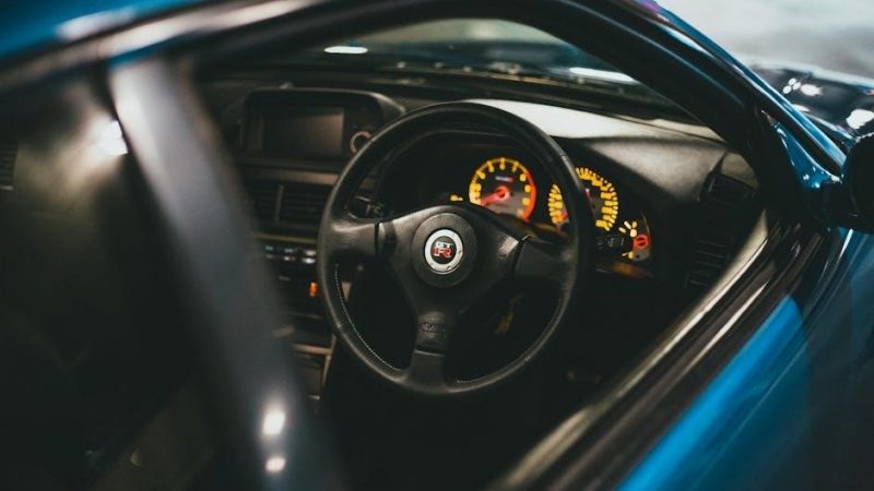 can you drive automatic car with manual licence